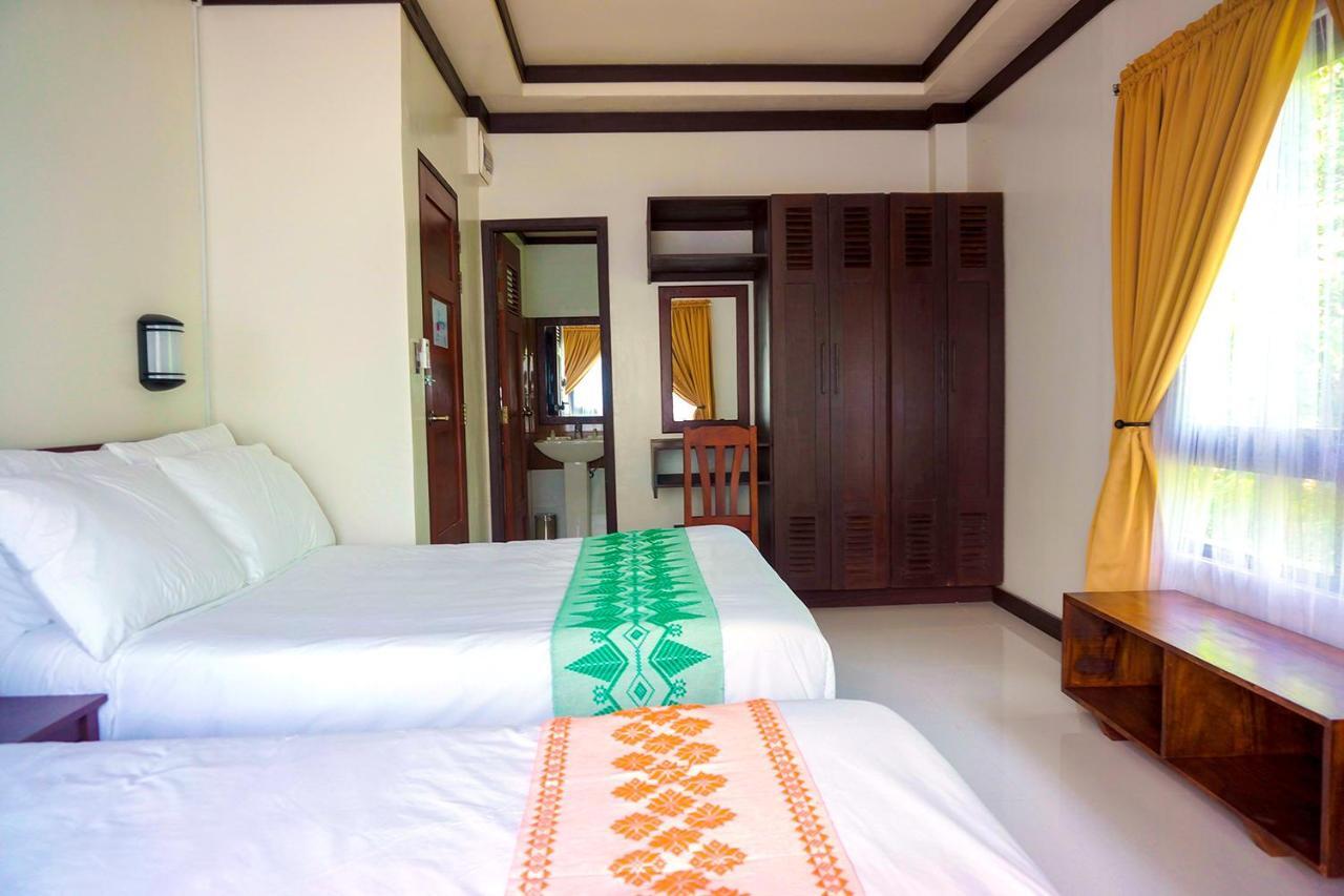 Veranda Hotel Paoay Exterior photo
