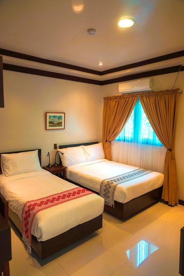 Veranda Hotel Paoay Exterior photo